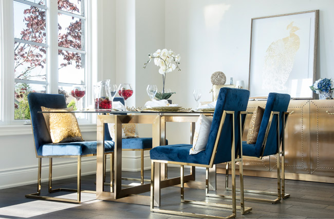 Arbour Vale blue dining table