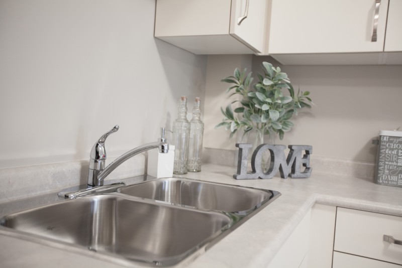 pine mansion 3 kitchen sink